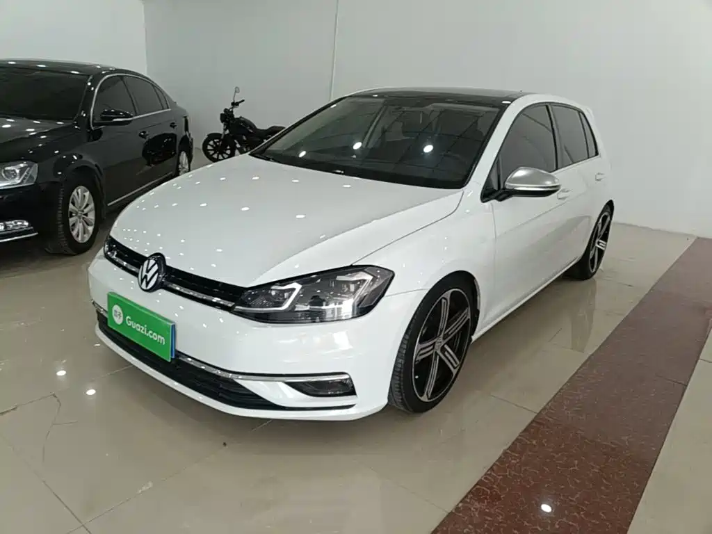 Volkswagen Golf 2019 200TSI DSG Comfort Progressive China VI