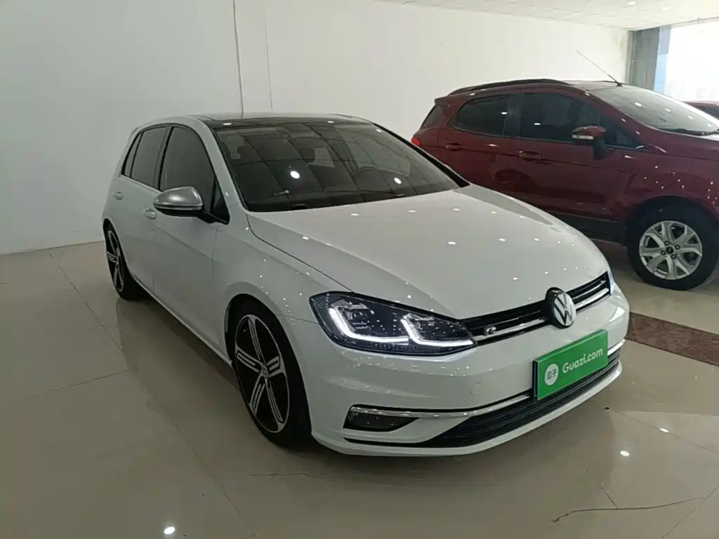 Volkswagen Golf 2019 200TSI DSG Comfort Progressive China VI