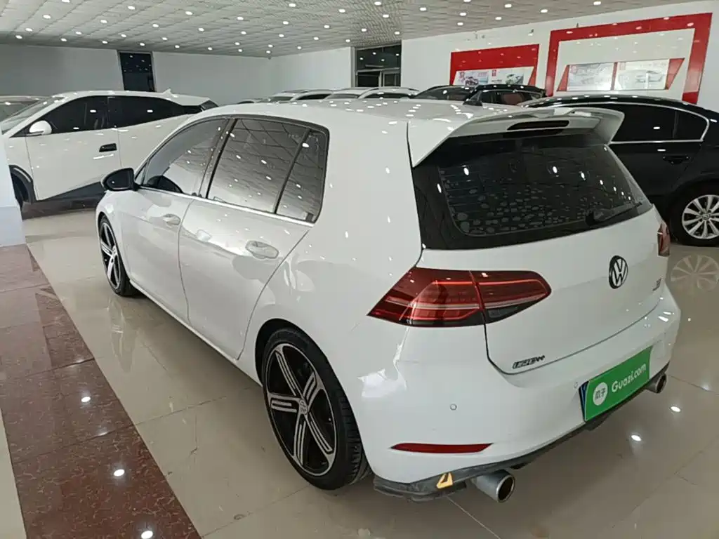 Volkswagen Golf 2019 200TSI DSG Comfort Progressive China VI
