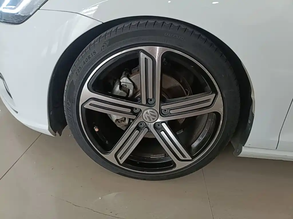 Volkswagen Golf 2019 200TSI DSG Comfort Progressive China VI