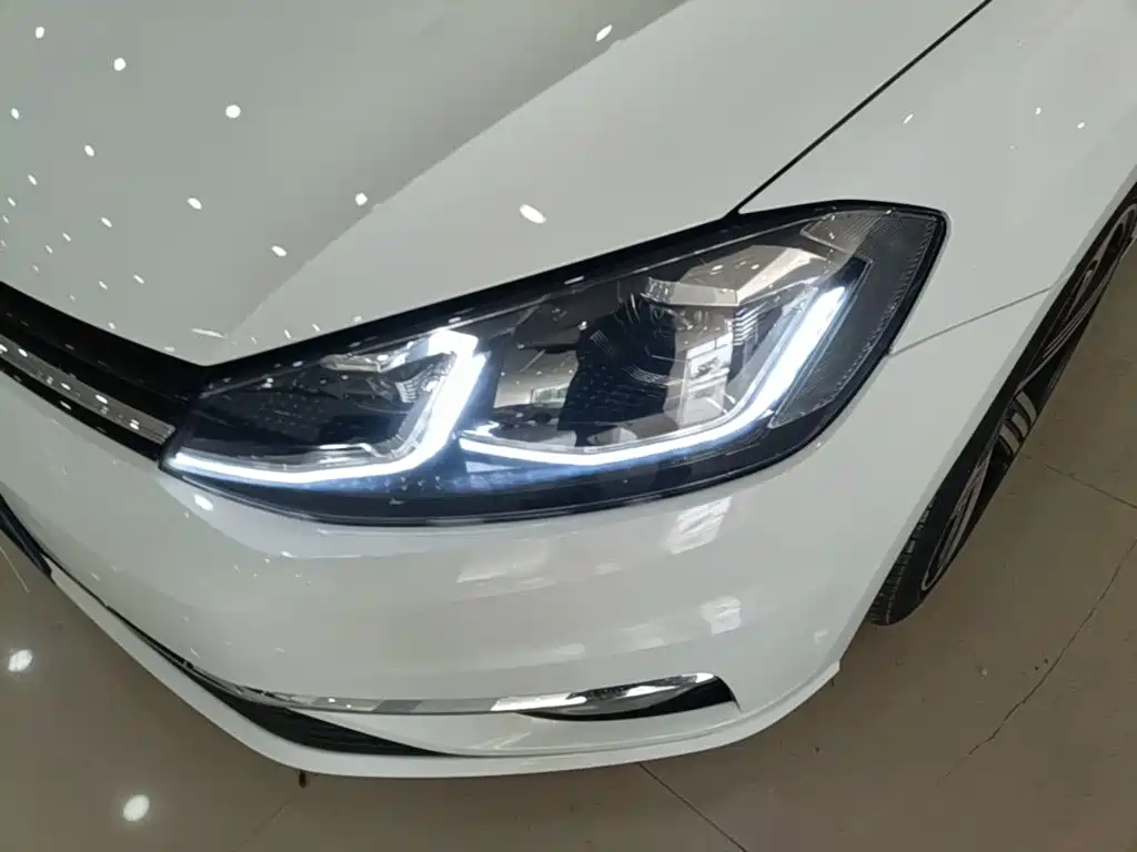 Volkswagen Golf 2019 200TSI DSG Comfort Progressive China VI