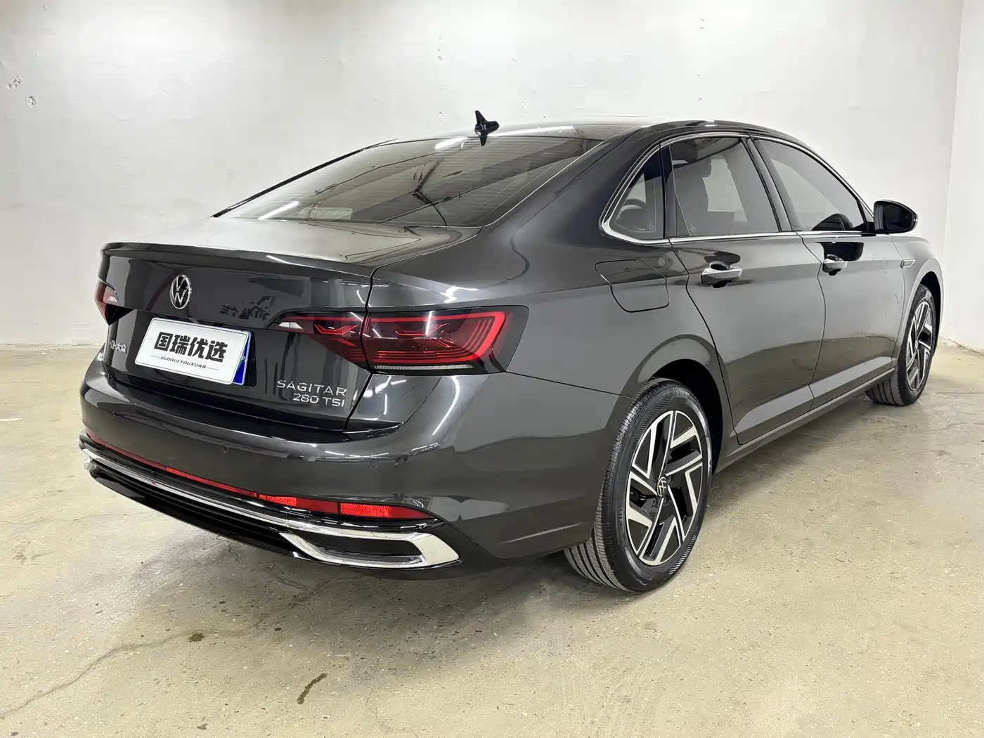 Volkswagen Sagitar 2023 280TSI DSG Surpass Plus Edition