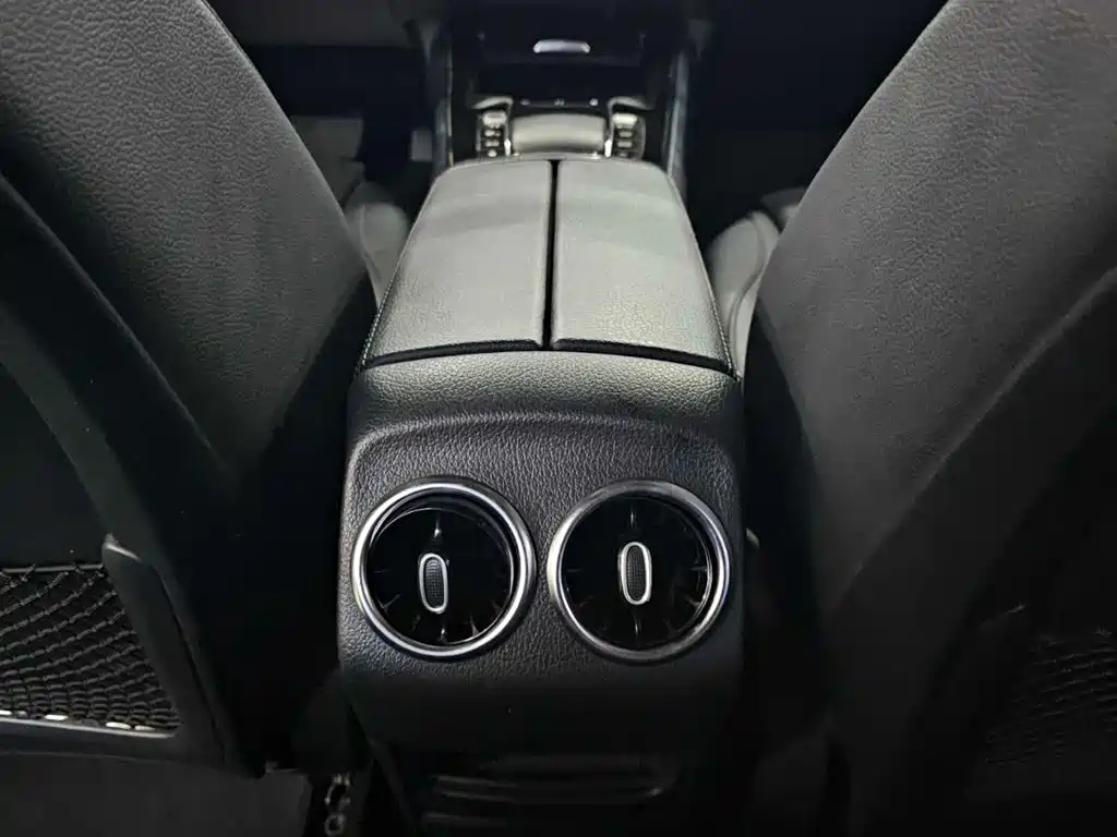 Mercedes-Benz Mercedes-Benz GLB 2020 GLB 180 Style