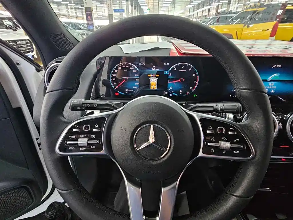 Mercedes-Benz Mercedes-Benz GLB 2020 GLB 180 Style