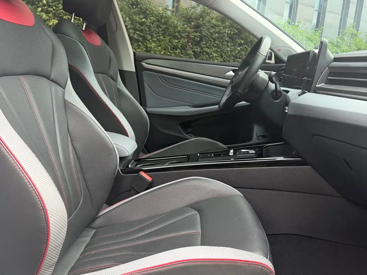 Volkswagen Lamando 2022 Lamando L 280TSI DSG Ultra Spicy Flagship