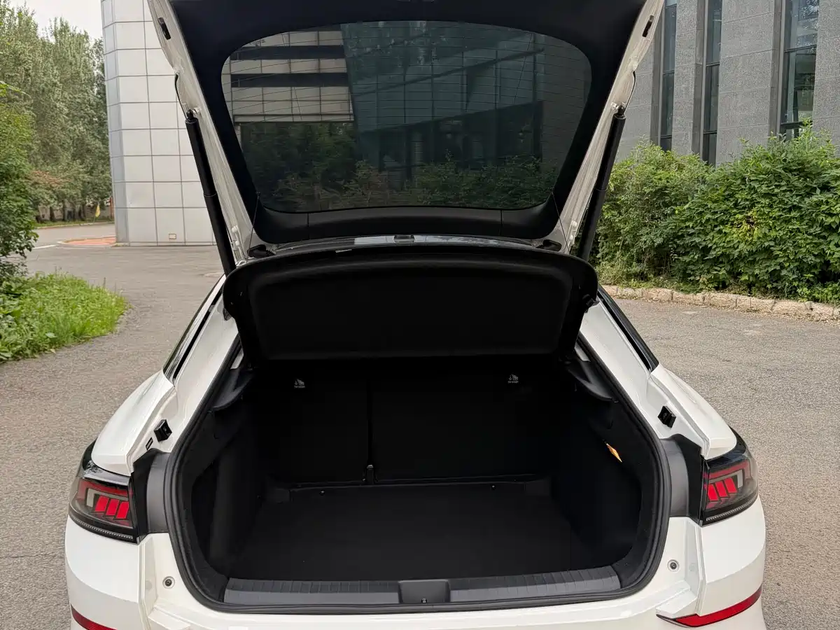 Volkswagen Lamando 2022 Lamando L 280TSI DSG Ultra Spicy Flagship