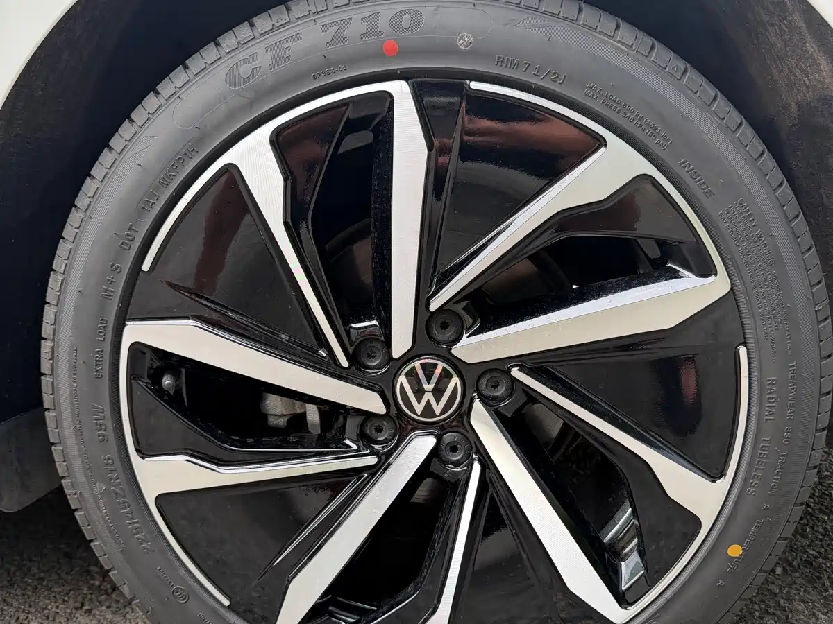 Volkswagen Lamando 2022 Lamando L 280TSI DSG Ultra Spicy Flagship