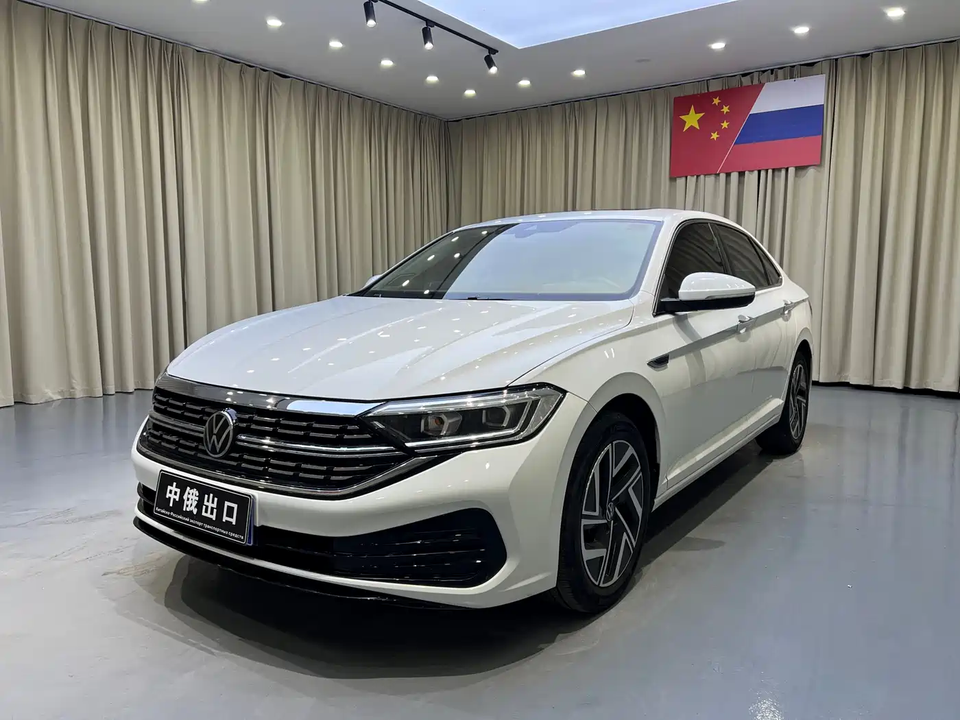 Volkswagen Sagitar 2023 280TSI DSG Surpass Plus Edition