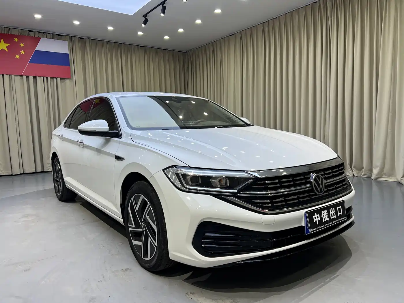 Volkswagen Sagitar 2023 280TSI DSG Surpass Plus Edition