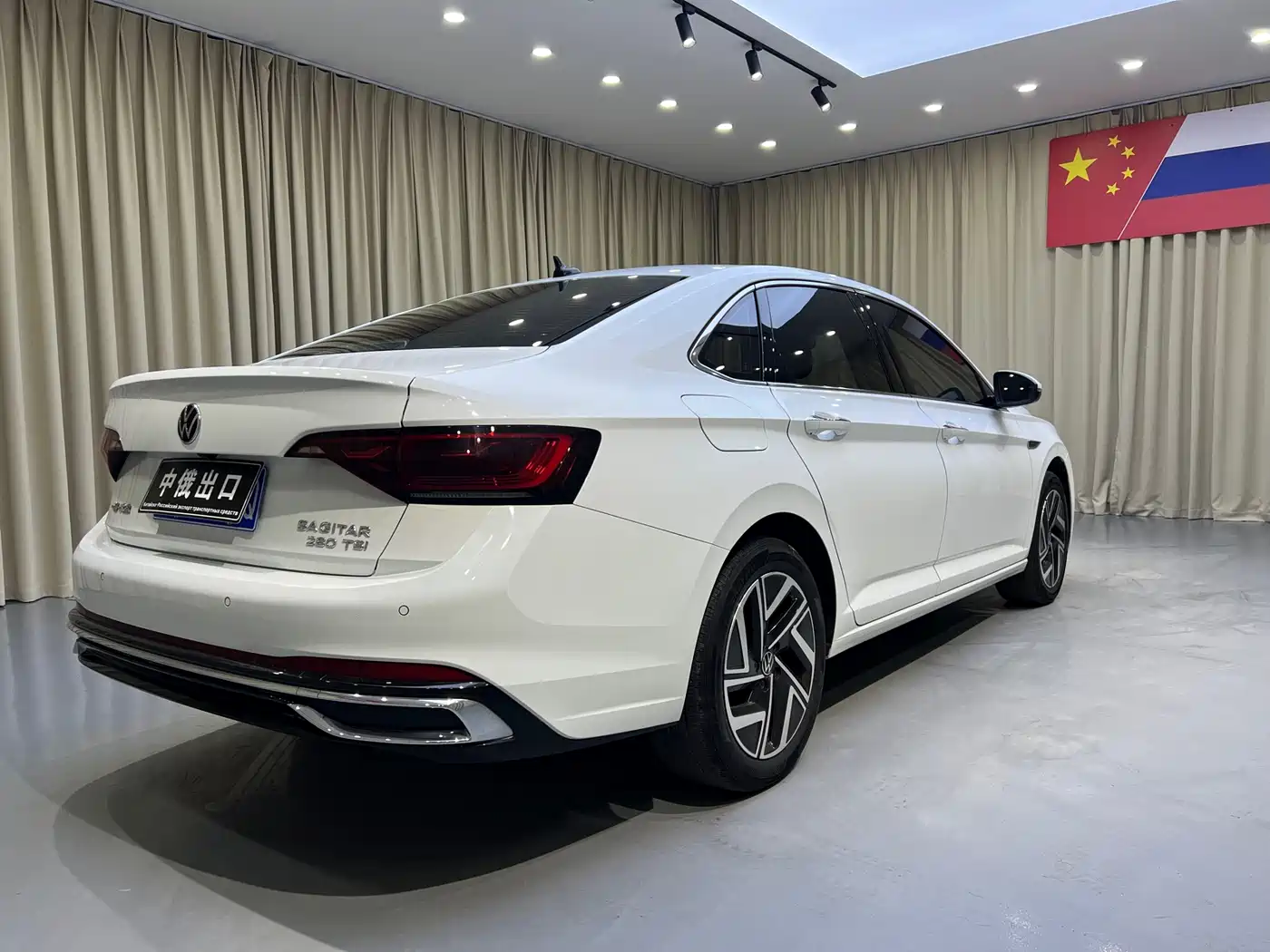 Volkswagen Sagitar 2023 280TSI DSG Surpass Plus Edition