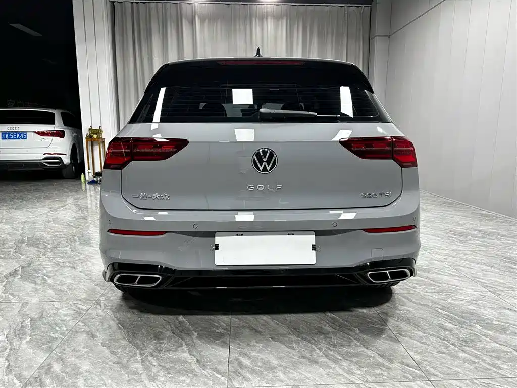 Volkswagen Golf 2023 280TSI DSG R-Line Lite