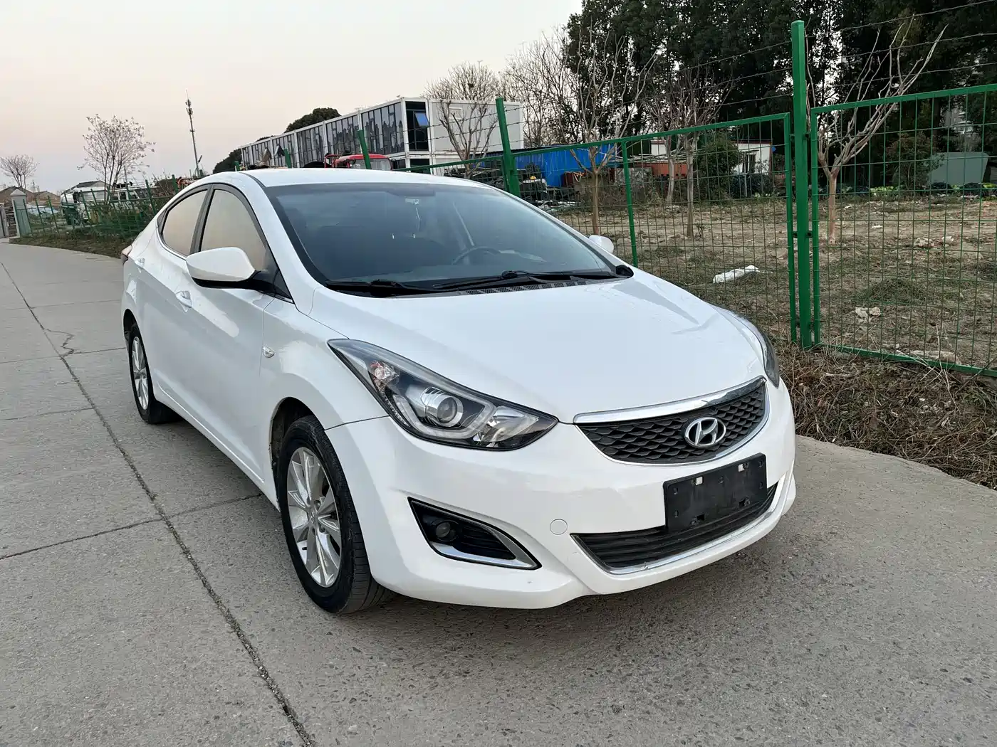 Hyundai Langdong 2016 1.6L Automatic Smart Edition