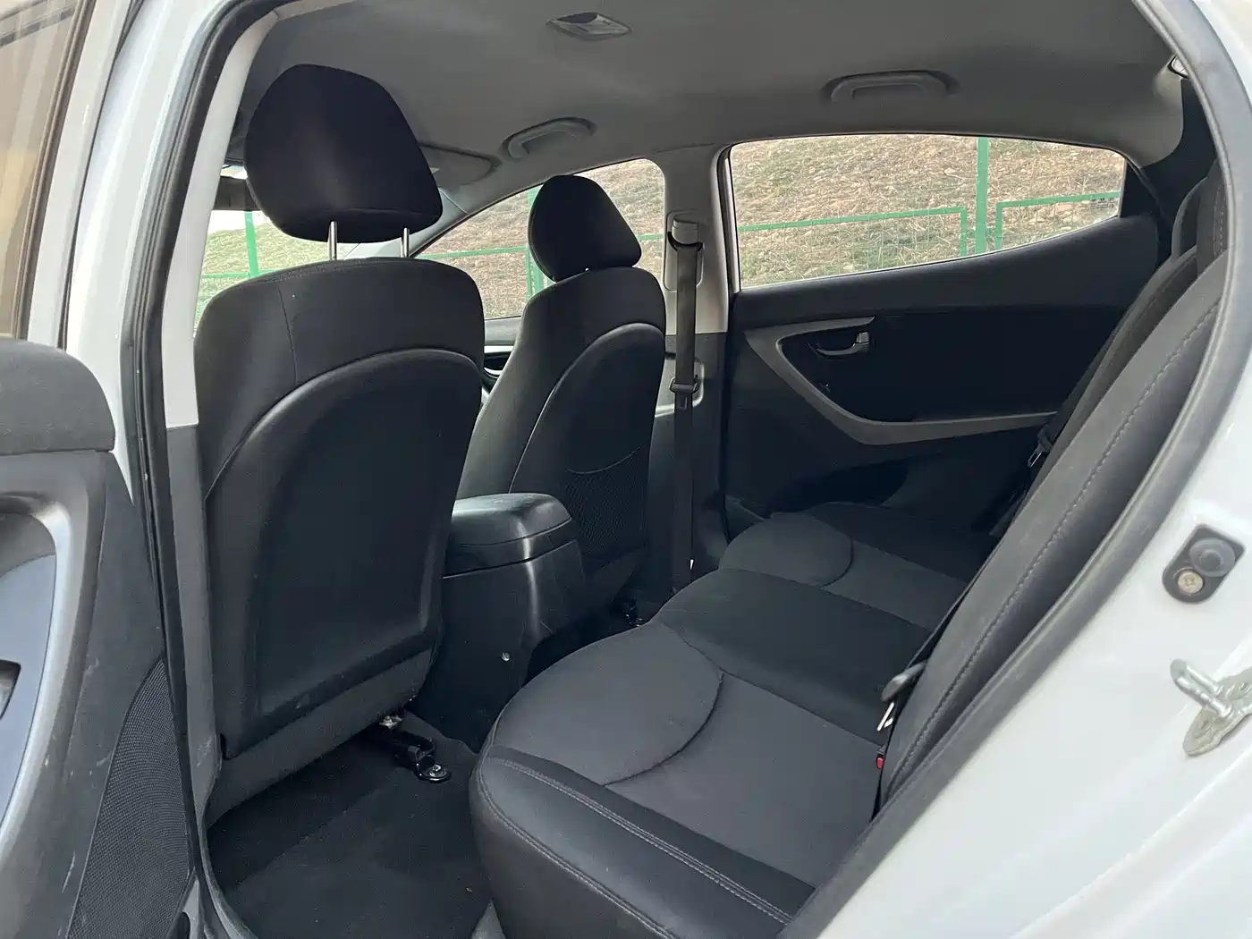 Hyundai Langdong 2016 1.6L Automatic Smart Edition