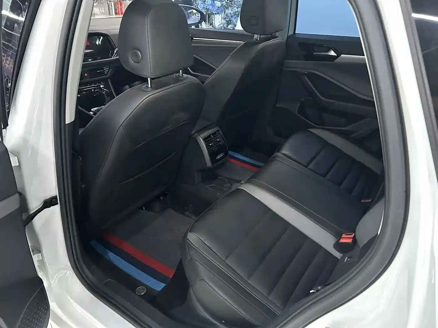 Volkswagen Sagitar 2022 280TSI DSG Surpassing Edition