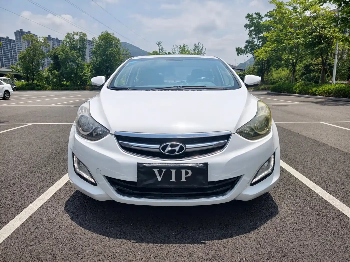 Hyundai Langdong 2015 1.6L Auto Premium