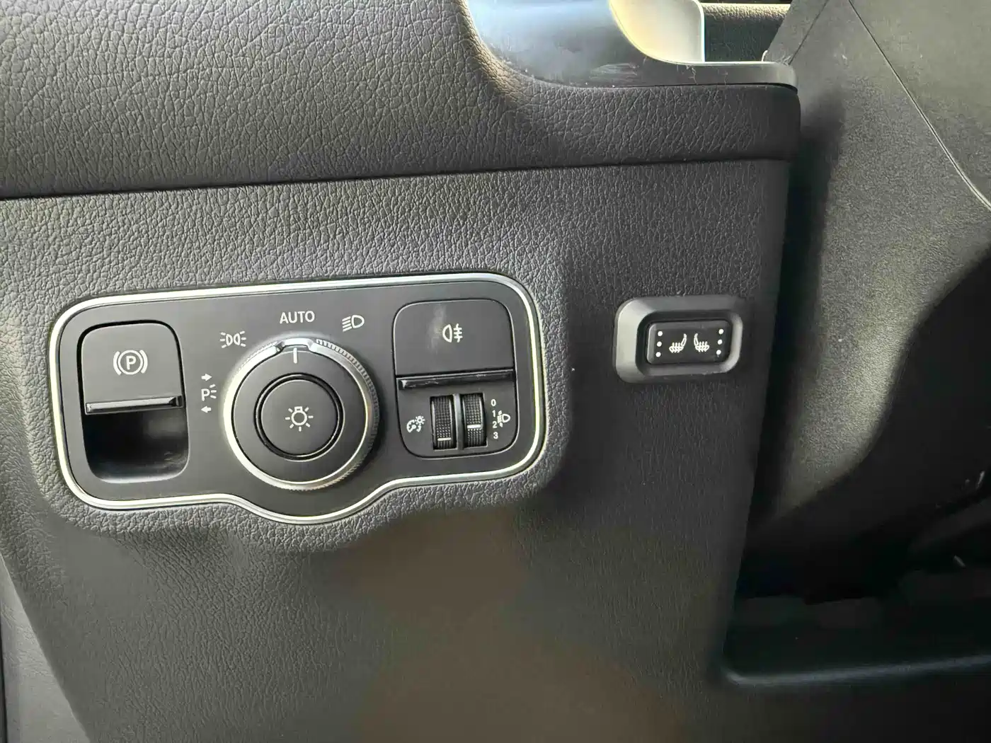 Mercedes-Benz Mercedes-Benz GLB 2020 GLB 180 Style