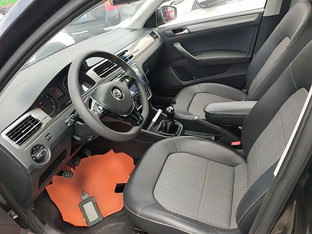 Volkswagen Santana 2016 1.6L Manual Comfort Edition
