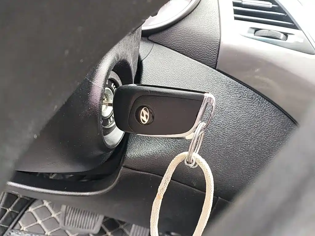 Hyundai Langdong 2016 1.6L Automatic Smart Edition