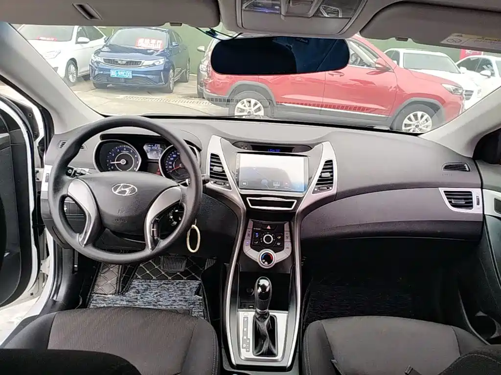 Hyundai Langdong 2016 1.6L Automatic Smart Edition
