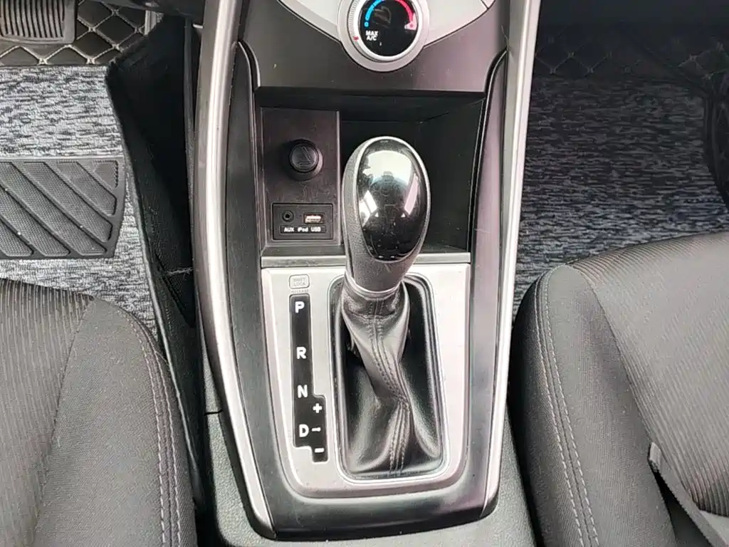 Hyundai Langdong 2016 1.6L Automatic Smart Edition