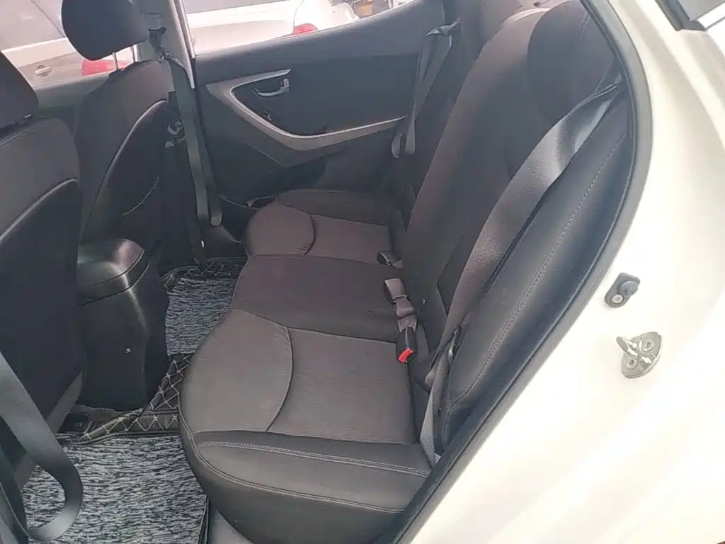 Hyundai Langdong 2016 1.6L Automatic Smart Edition