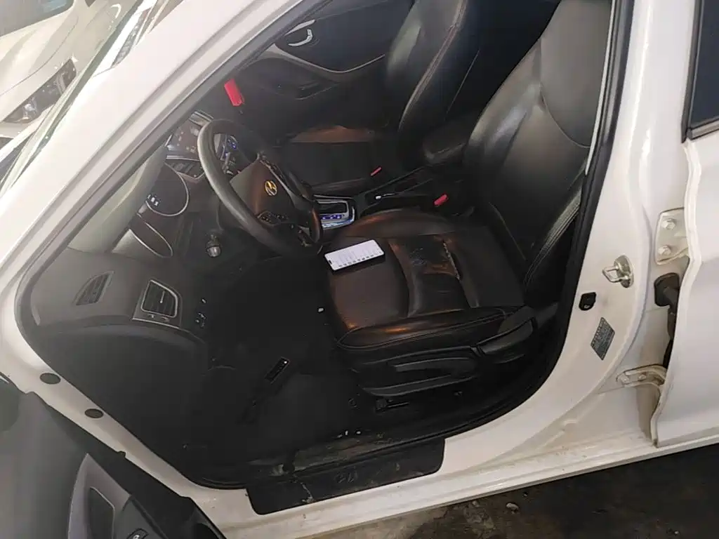 Hyundai Langdong 2016 1.6L Automatic Premium Edition