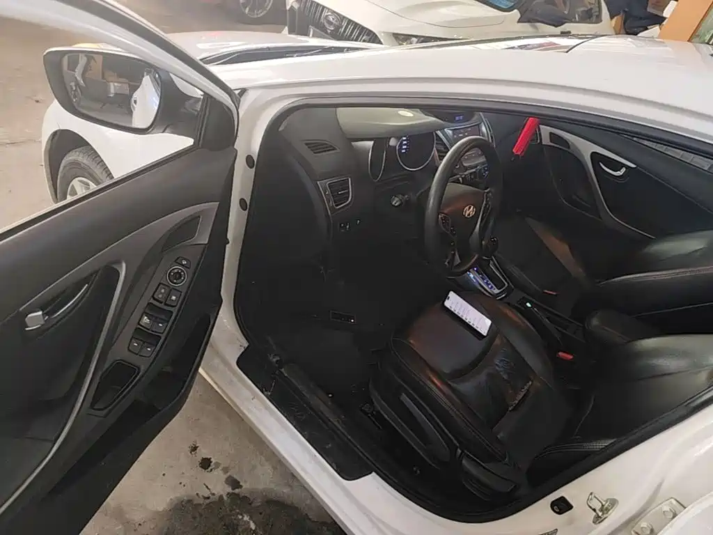 Hyundai Langdong 2016 1.6L Automatic Premium Edition