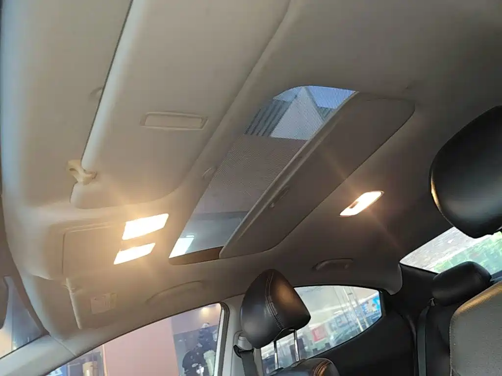 Hyundai Langdong 2016 1.6L Automatic Premium Edition