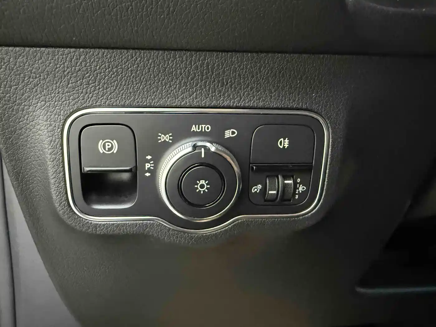 Mercedes-Benz Mercedes-Benz GLB 2020 GLB 180 Style