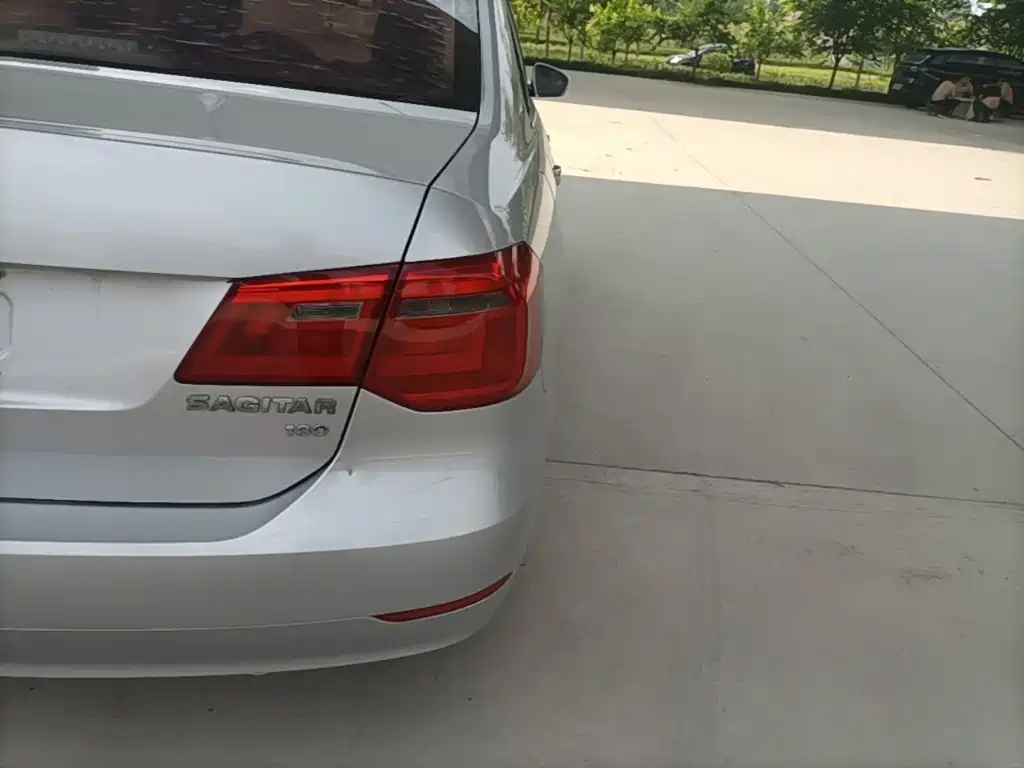 Volkswagen Jetta 2015 Value Edition 1.6L Manual Fashion