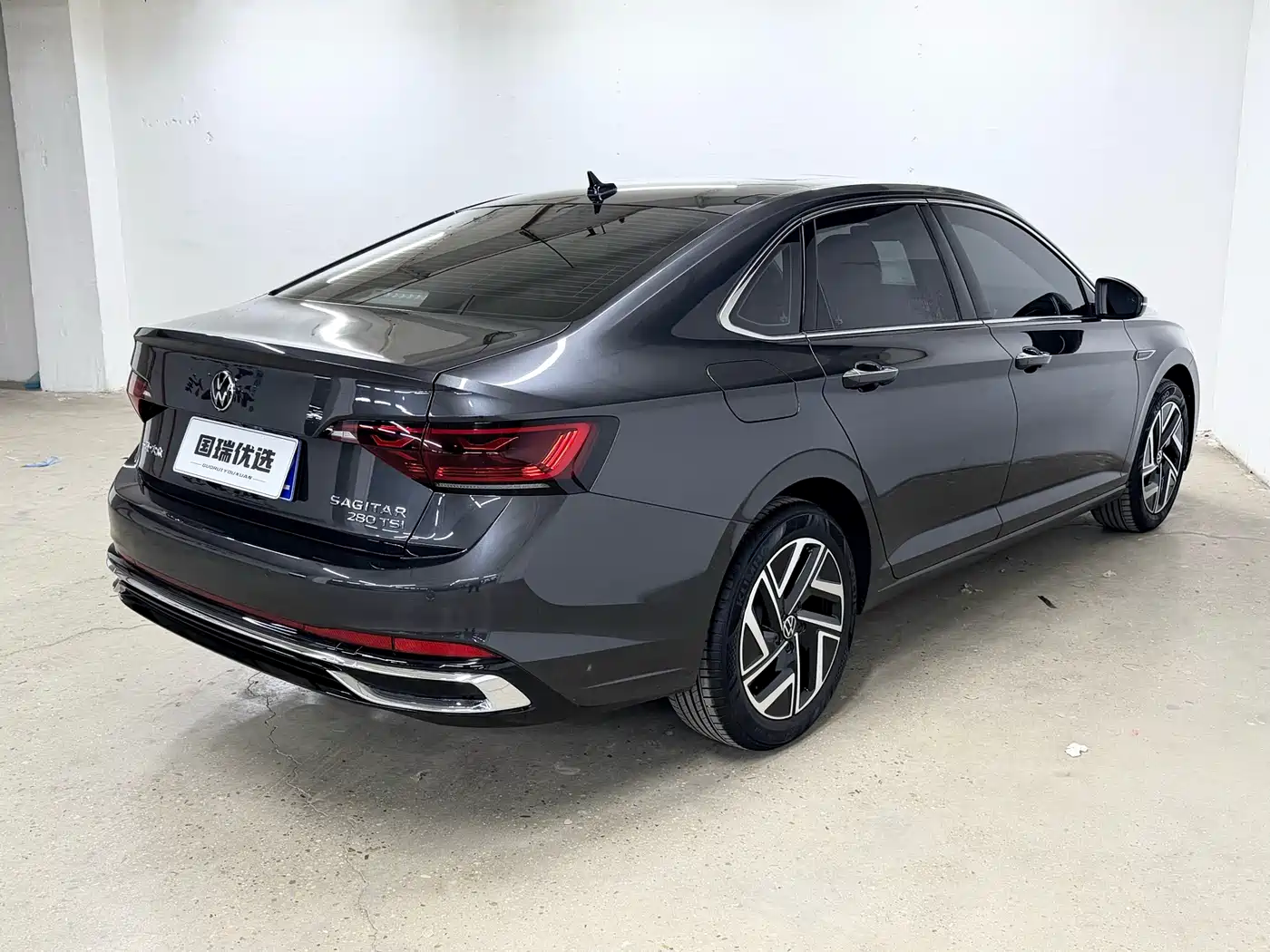 Volkswagen Sagitar 2023 280TSI DSG Surpass Plus Edition