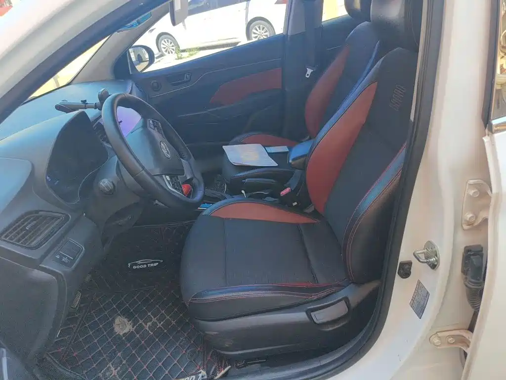 Hyundai Hyundai Verna 2016 1.4L Automatic Cool Edition GLS