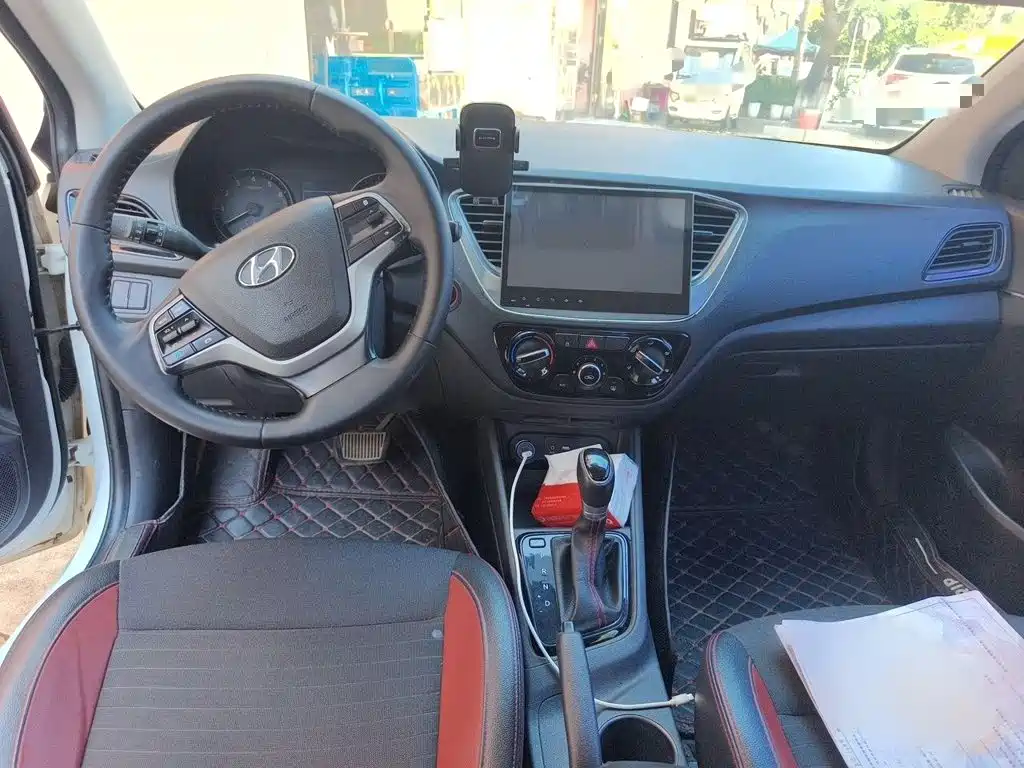 Hyundai Hyundai Verna 2016 1.4L Automatic Cool Edition GLS
