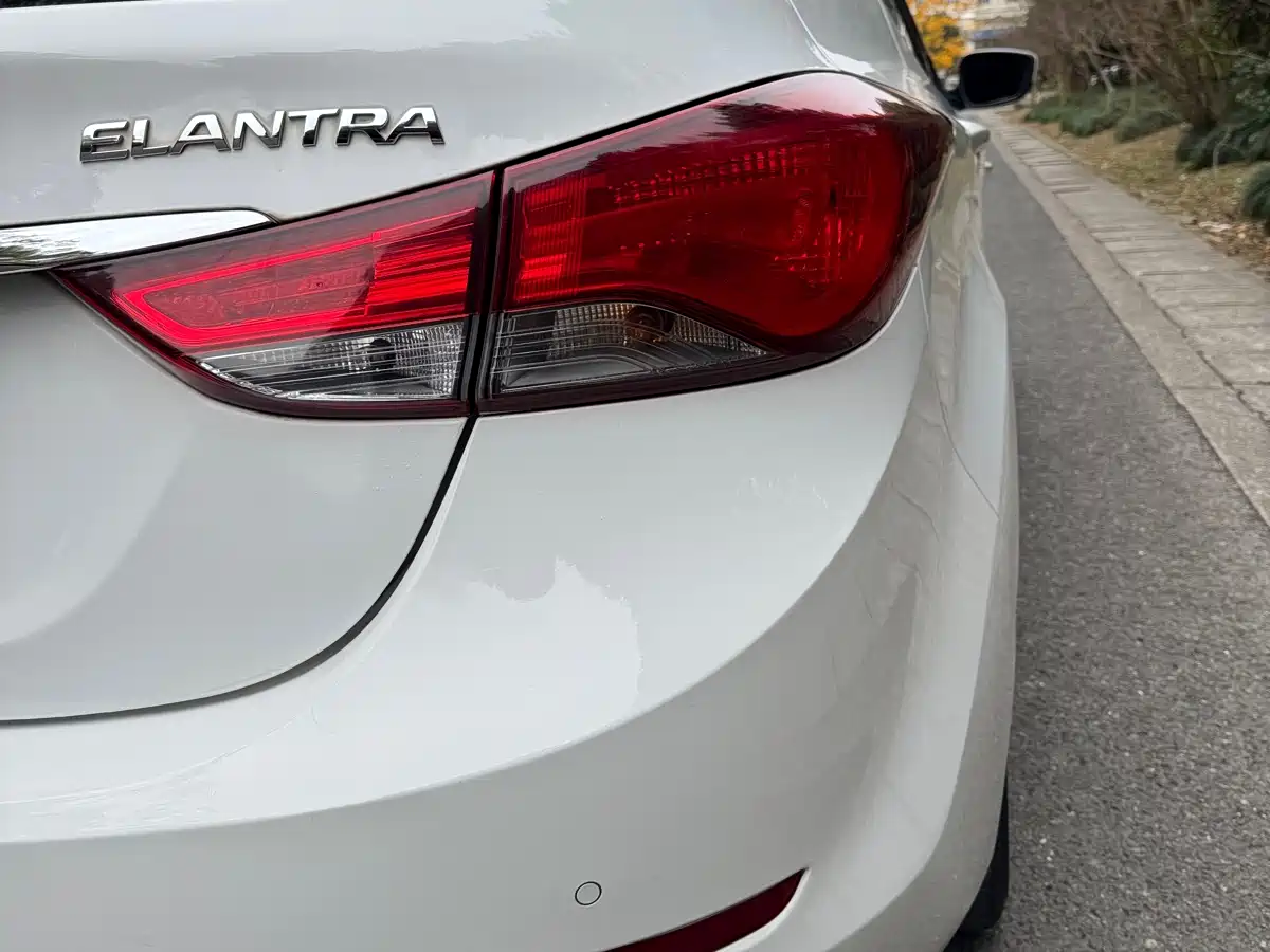 Hyundai Langdong 2016 1.6L Automatic Premium Edition