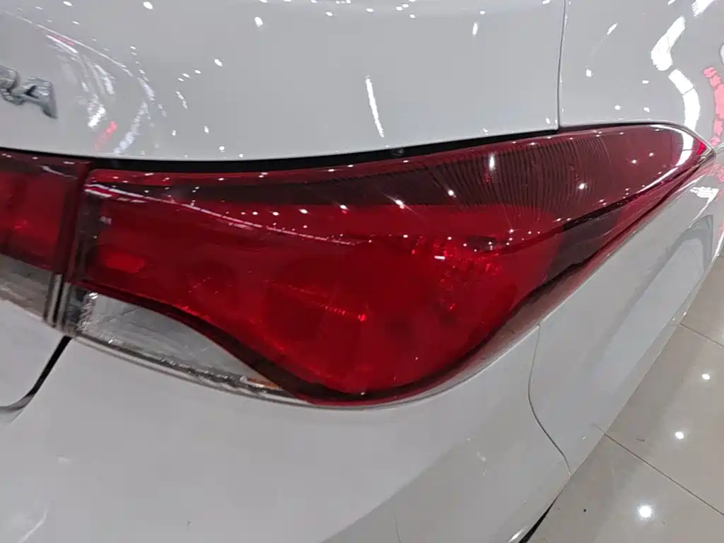 Hyundai Langdong 2016 1.6L Automatic Smart Edition
