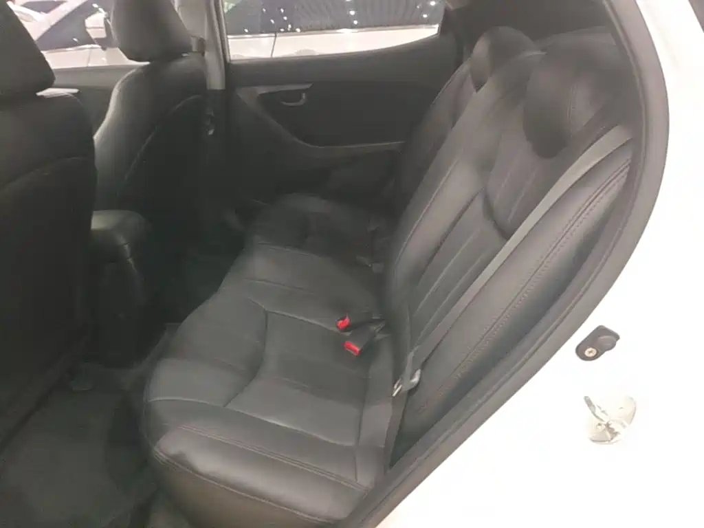 Hyundai Langdong 2016 1.6L Automatic Smart Edition