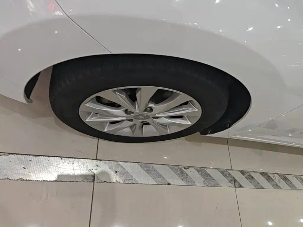 Hyundai Langdong 2016 1.6L Automatic Smart Edition