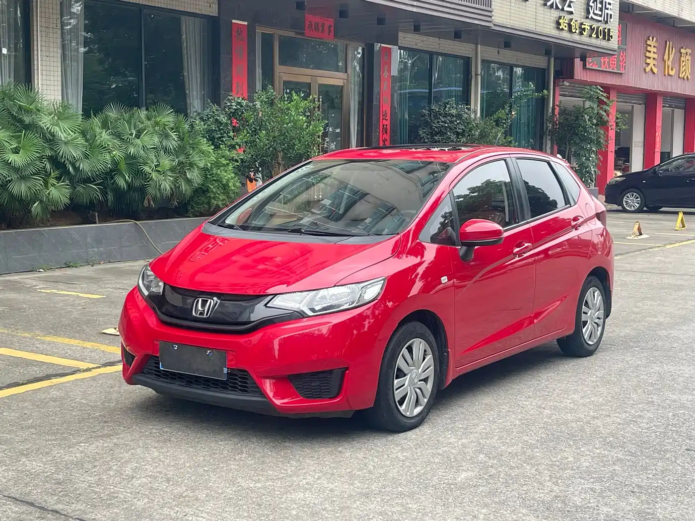 Honda Fit 2016 1.5L LXS CVT Comfort Sunroof Edition
