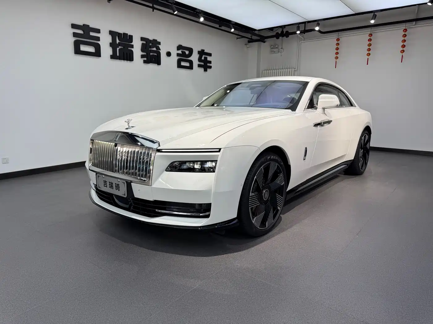 Rolls-Royce Spectre 2024 Standard Model