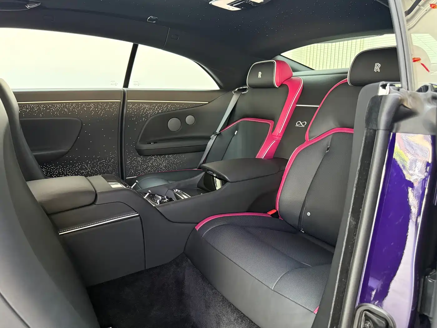 Rolls-Royce Spectre 2024 Standard Model
