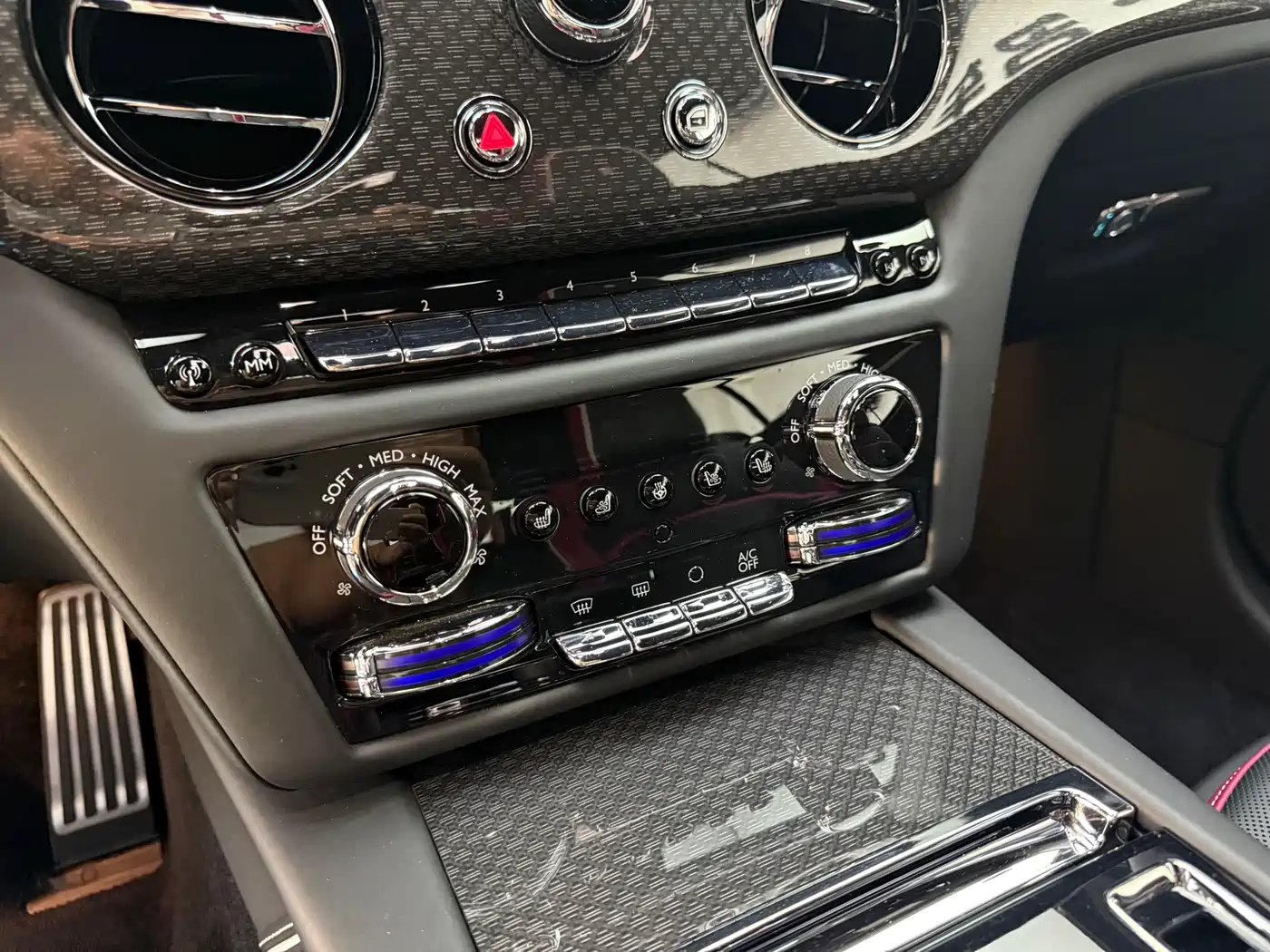 Rolls-Royce Spectre 2024 Standard Model