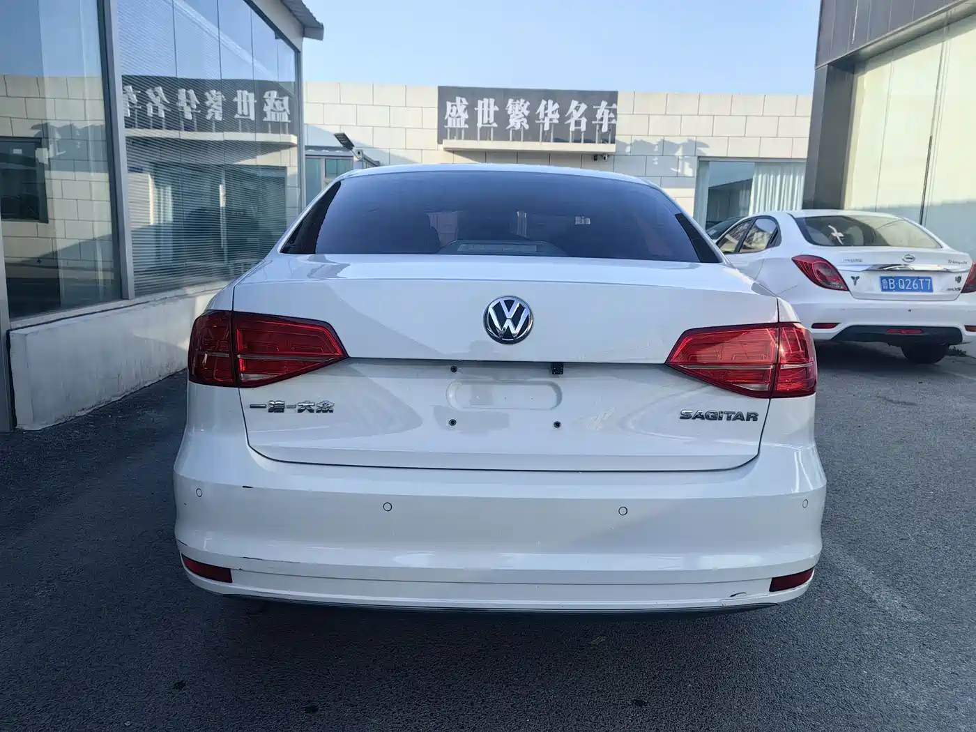 Volkswagen Sagitar 2015 1.6L Automatic Comfort