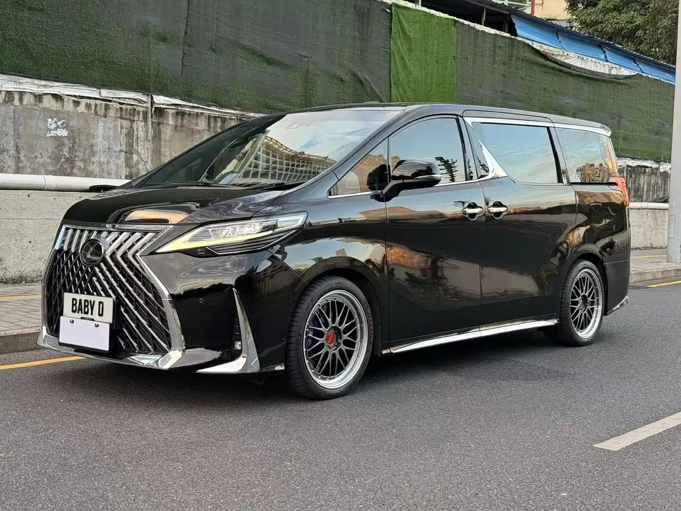 Lexus Lexus LM 2020 300h Seven-Seater Elegance Edition