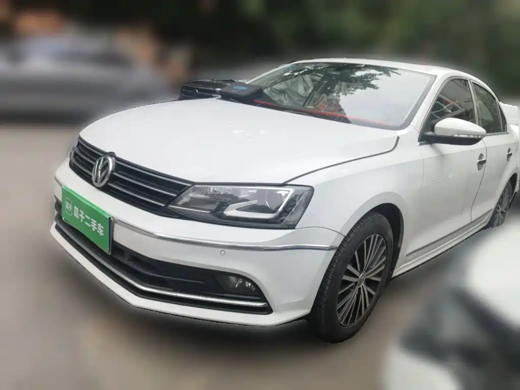 Volkswagen Sagitar 2017 230TSI Automatic Luxury