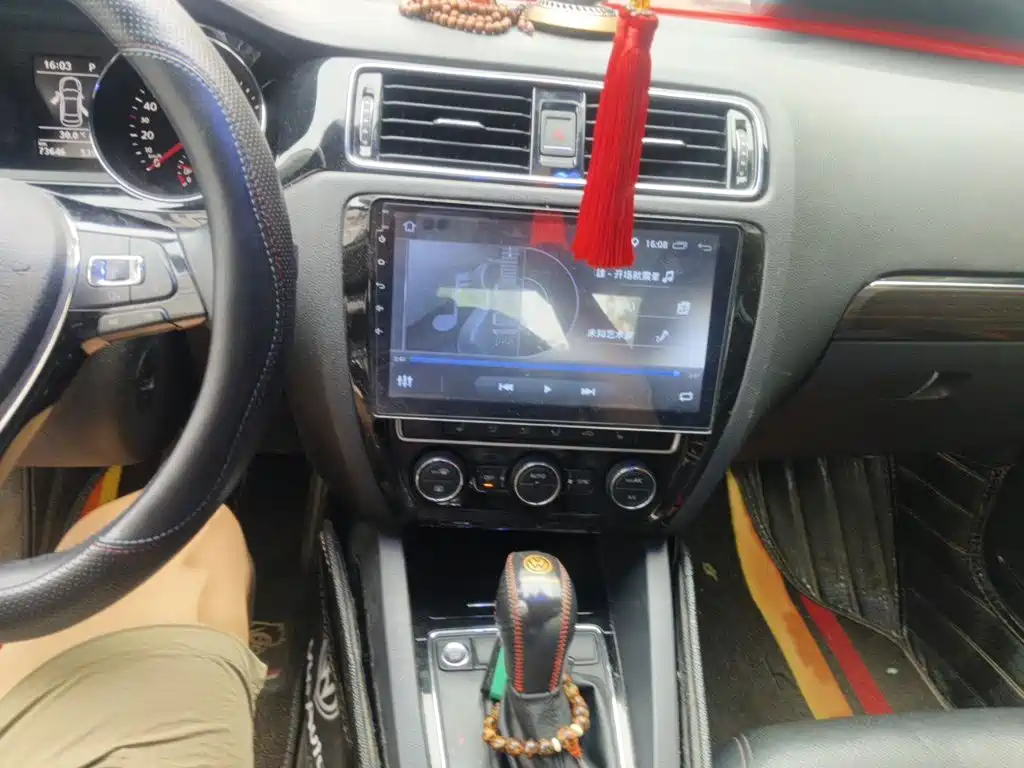 Volkswagen Sagitar 2017 230TSI Automatic Luxury