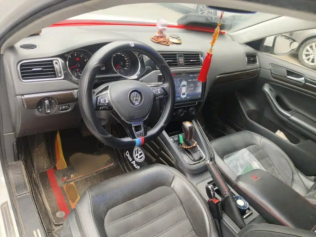 Volkswagen Sagitar 2017 230TSI Automatic Luxury