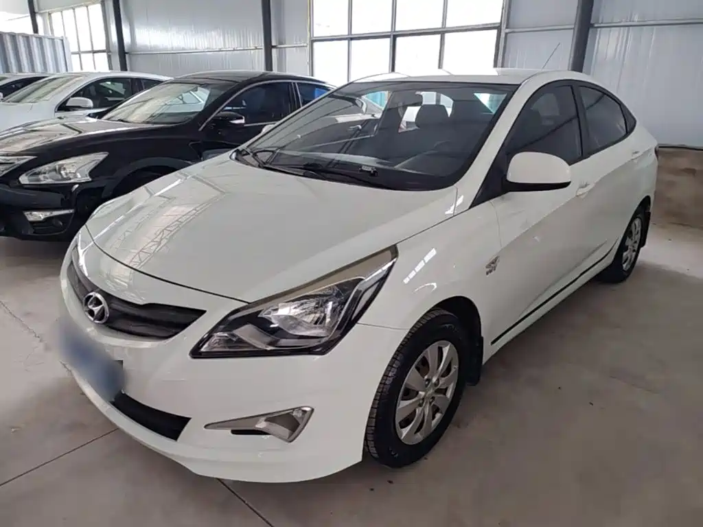 Hyundai Verna 2014 1.4L Manual Smart GLS
