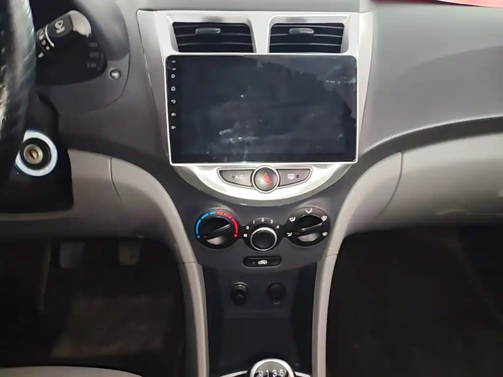 Hyundai Verna 2014 1.4L Manual Smart GLS
