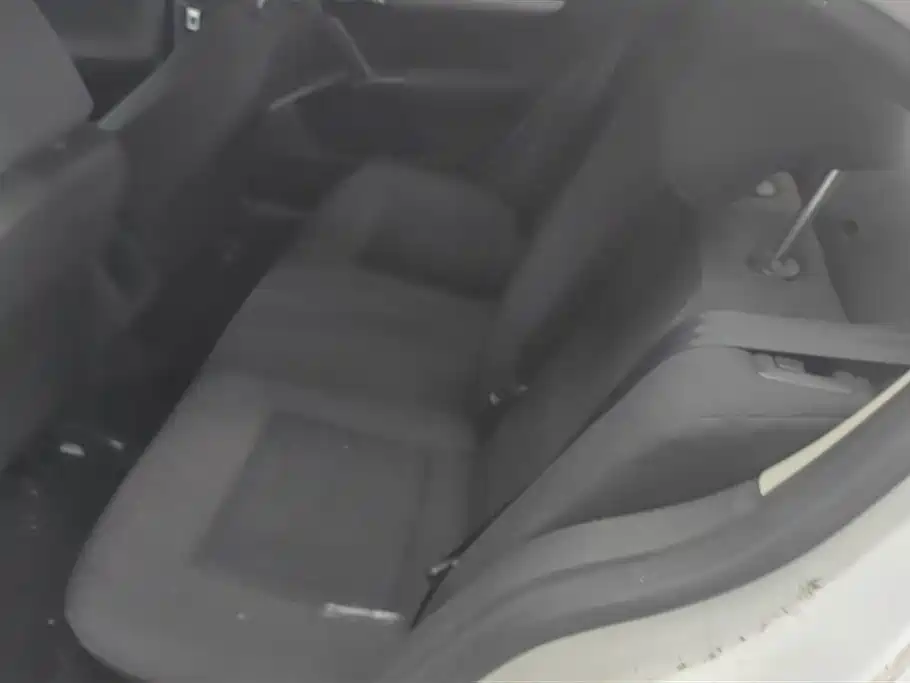 Volkswagen Lavida 2013 Facelift Classic 1.6L Manual Trend
