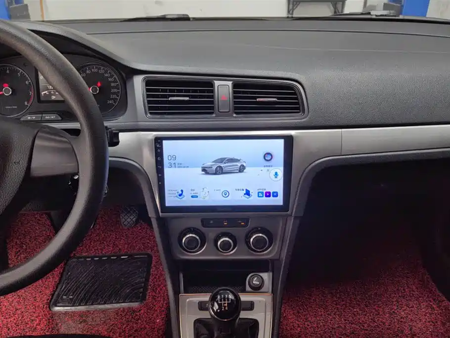 Volkswagen Lavida 2013 Facelift Classic 1.6L Manual Trend